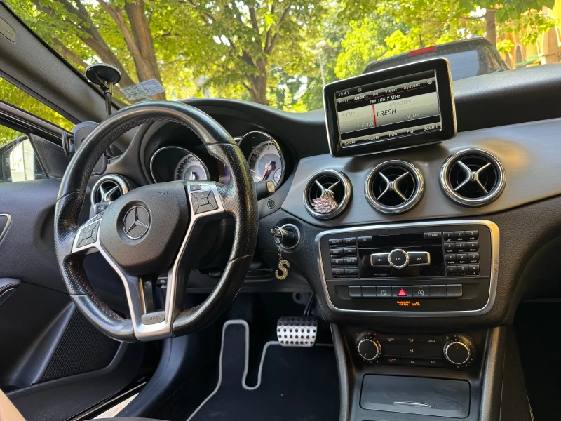 Mercedes-Benz GLA 220 CDI 220 170 к.с. ПРЕДНО ПРЕДАВАНЕ!, снимка 11 - Автомобили и джипове - 51034124