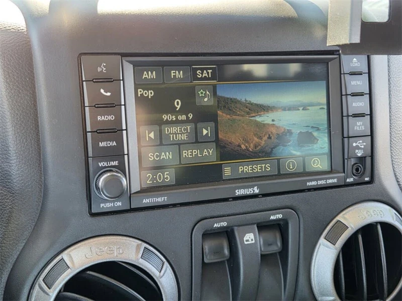 Jeep Wrangler !Sport 4WD!* АвтоКредит* Цена до БГ* , снимка 12 - Автомобили и джипове - 53471557