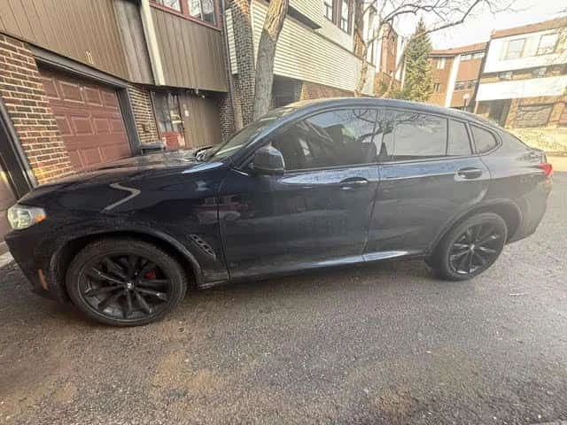 BMW X4  xDrive30i /360/DISTRONIC/HARMON KARDON / M PACK, снимка 2 - Автомобили и джипове - 53907879