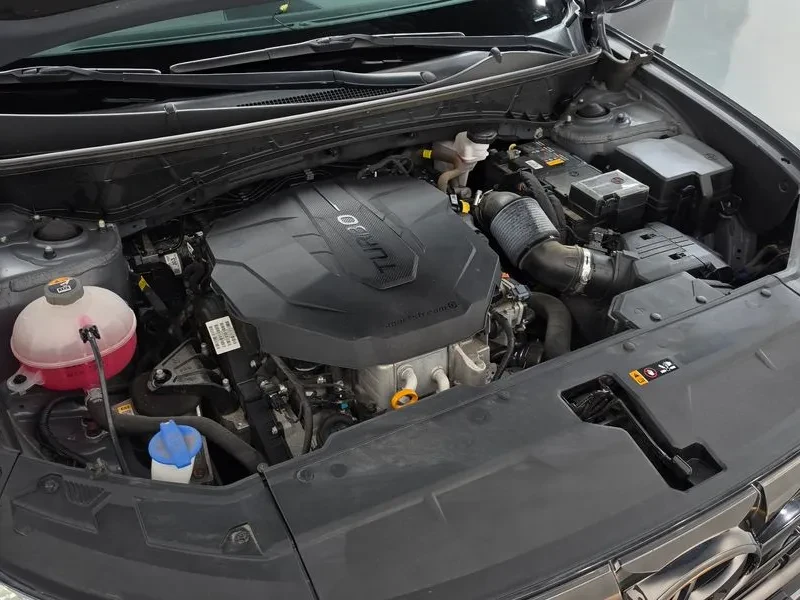 Hyundai Tucson 2.0 4Wd Modern, снимка 6 - Автомобили и джипове - 55651897