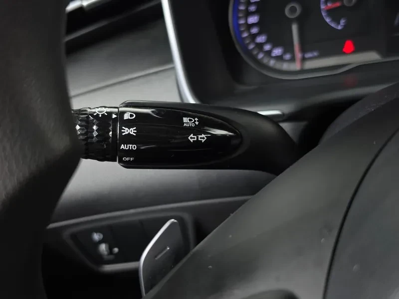Hyundai Tucson 2.0 4Wd Modern, снимка 17 - Автомобили и джипове - 55651897
