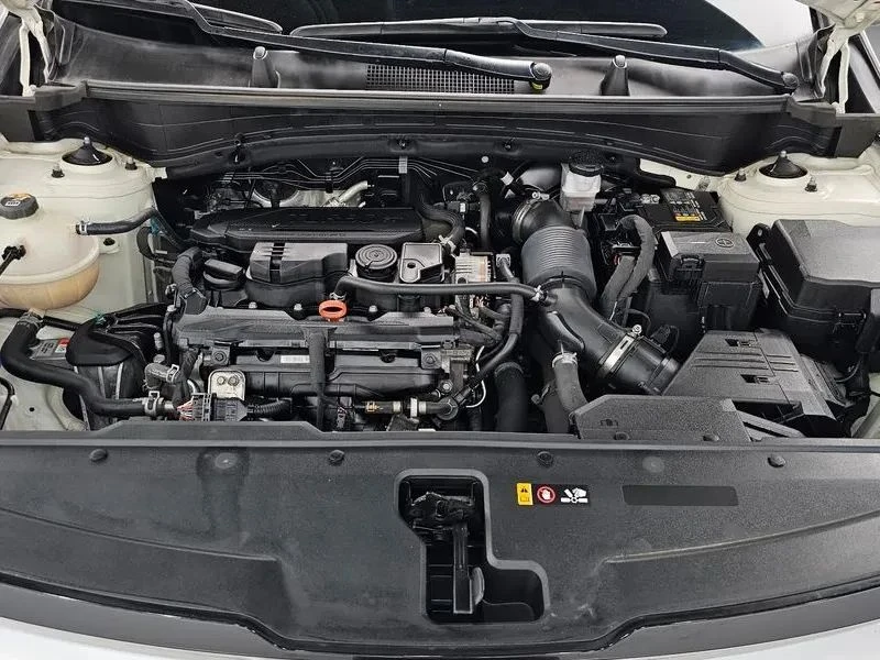 Kia Sportage, снимка 5 - Автомобили и джипове - 56731857