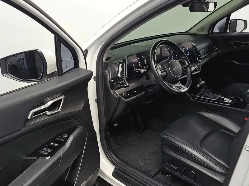 Kia Sportage, снимка 9 - Автомобили и джипове - 56731857