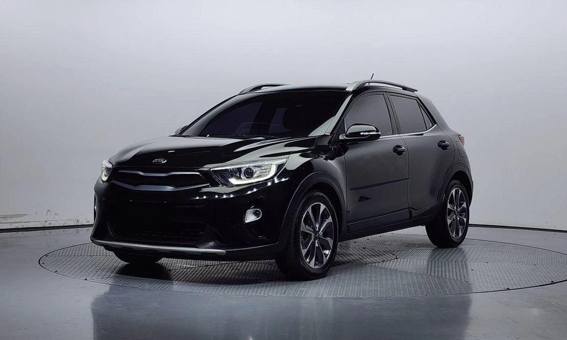 Kia Stonic Diesel 1.6 Trendy * НАЙ-ДОБРА ЦЕНА В БЪЛГАРИЯ* , снимка 1