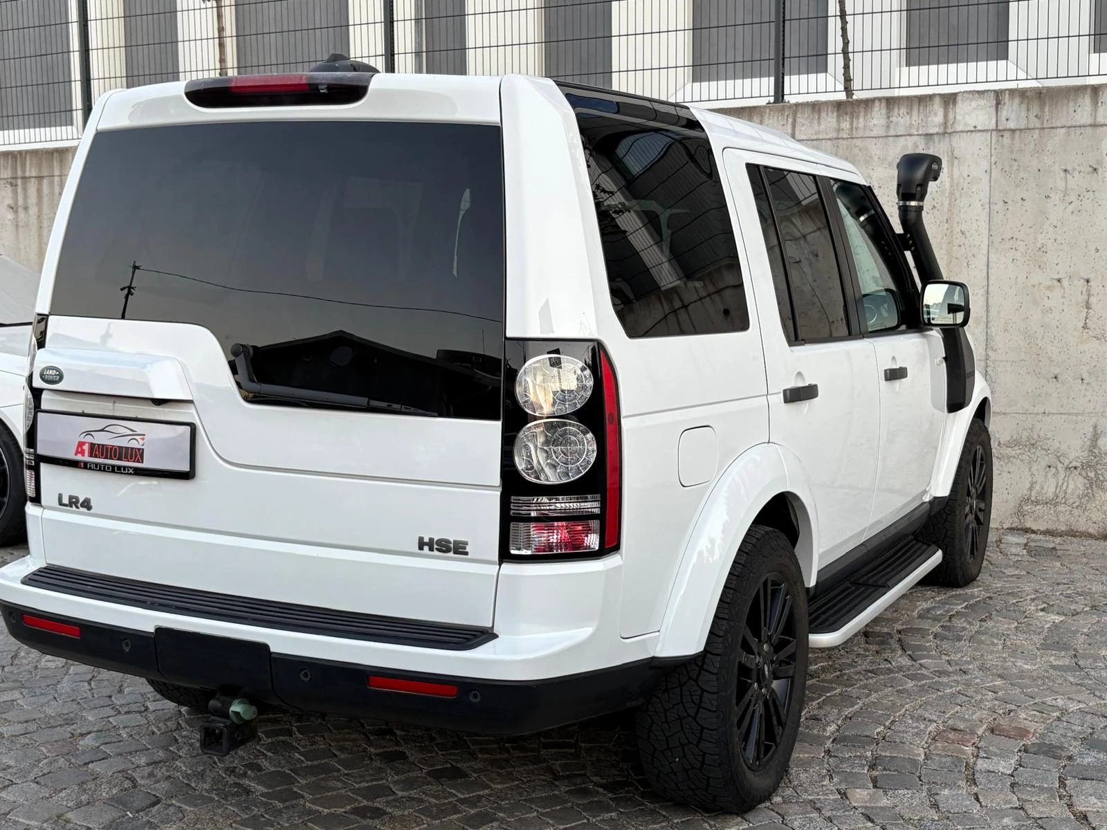 Land Rover Discovery 4x4/5.0/LR4/HSE/V8/Auto/PANO/3TV/Kam/NAVI/H&K/TOP! - изображение 6