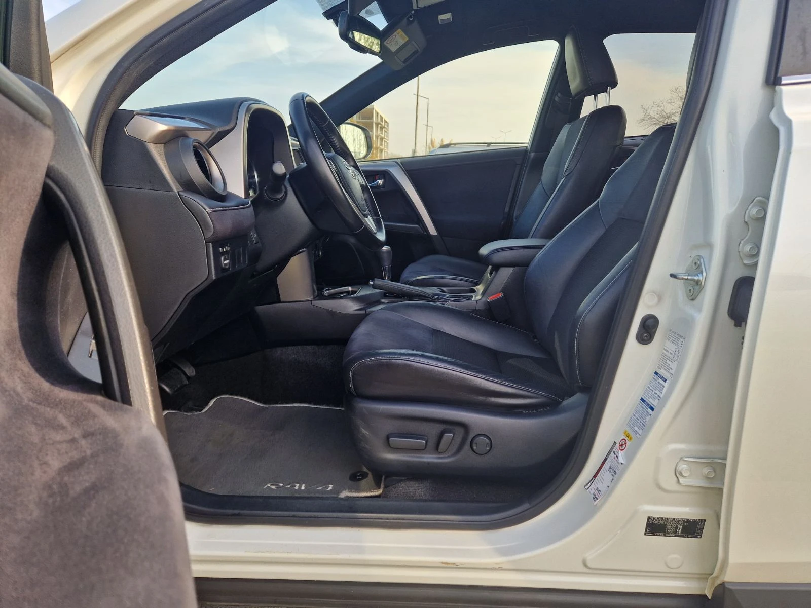 Toyota Rav4 Hybrid Style 44 | Mobile.bg   10