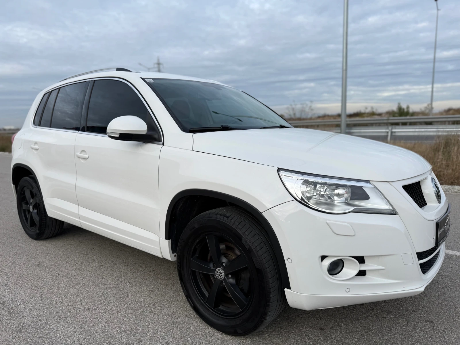 VW Tiguan 2.0 TDI / SPORT / 4MOTION / NAVI / XENON / PECHKA | Mobile.bg   3