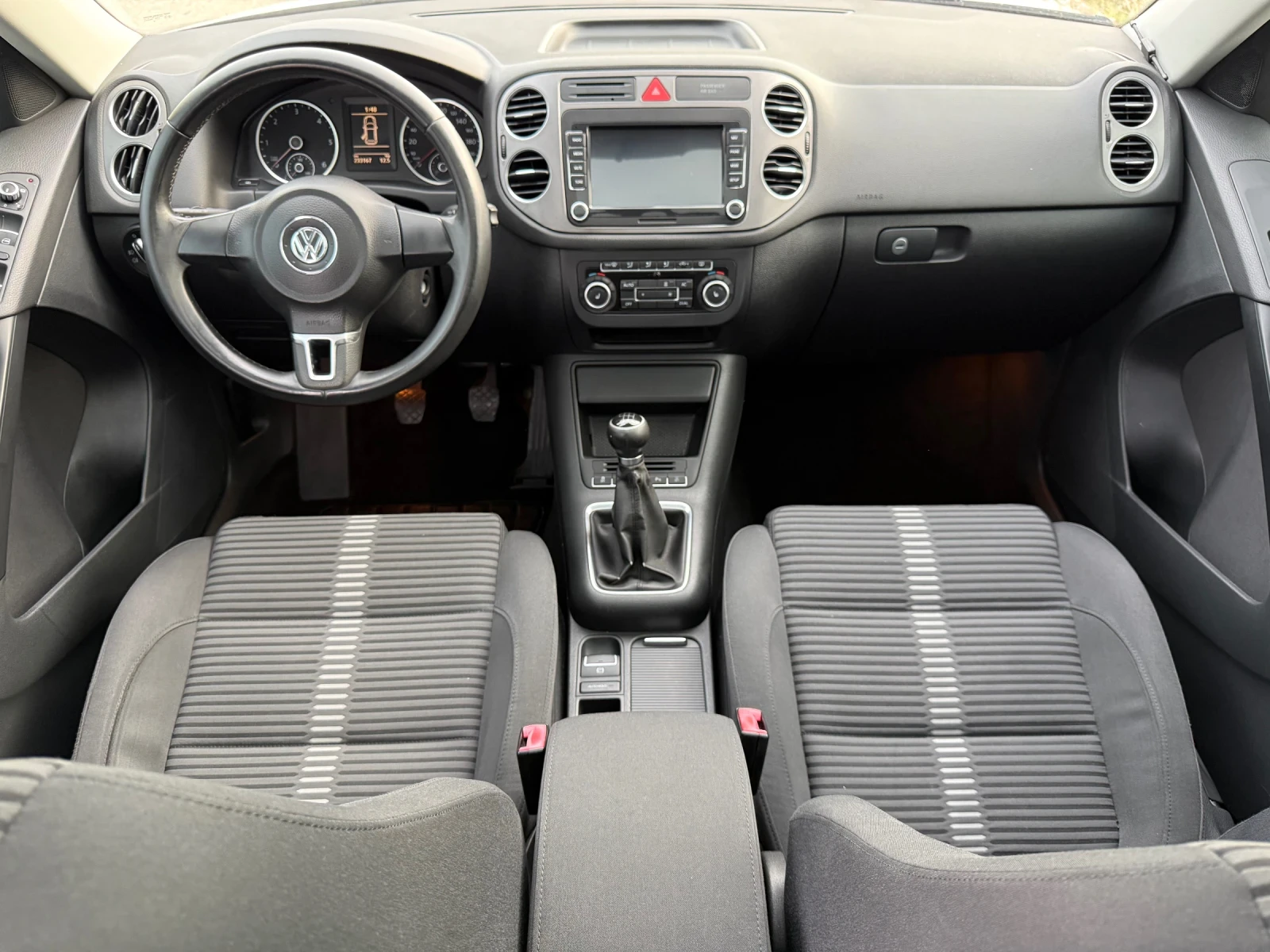 VW Tiguan 2.0 TDI / SPORT / 4MOTION / NAVI / XENON / PECHKA | Mobile.bg   8