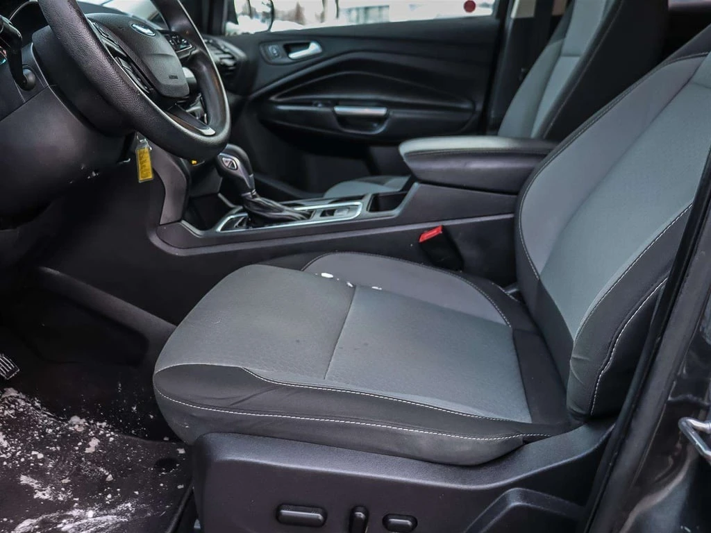 Ford Escape * SE * CARFAX * ЦЕНА ДО БГ - изображение 10