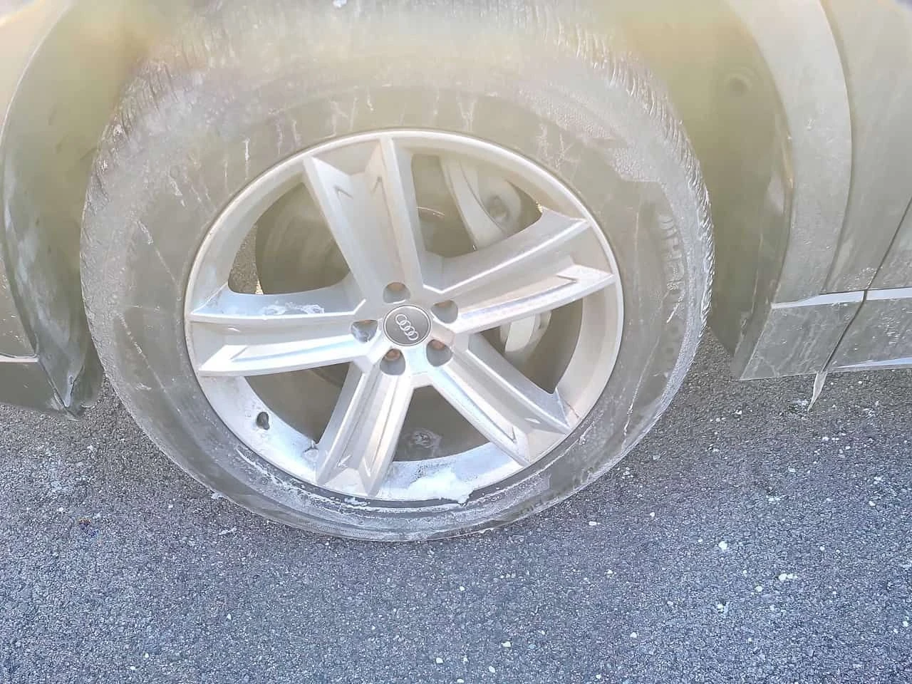 Audi Q8 Progressiv | PANO | ПОДГРЕВИ | KEYLESS | CARFAX - изображение 7