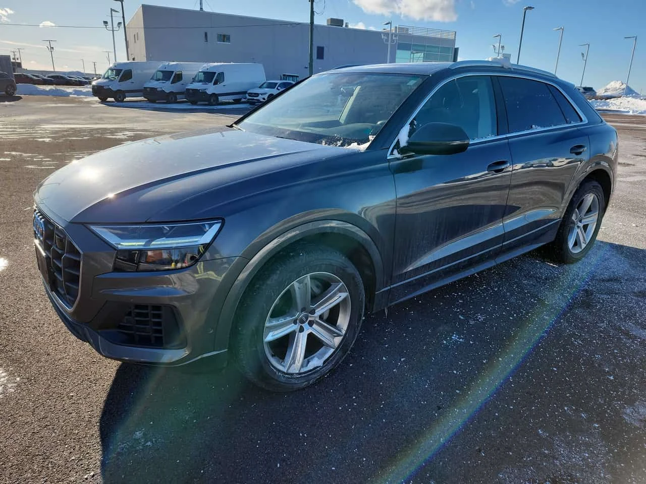 Audi Q8 Progressiv | PANO | �������� | KEYLESS | CARFAX | Mobile.bg � ����������� 17