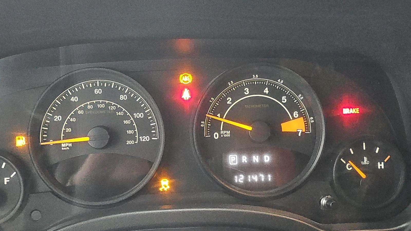 Jeep Compass, снимка 13 - Автомобили и джипове - 53874912