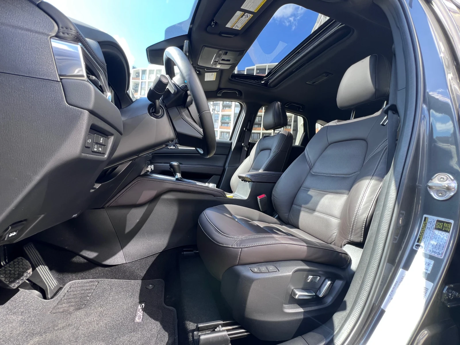 Mazda CX-5 2.5T* SIGNATURE* Обдухване* Дистроник* Хед Ъп, снимка 5 - Автомобили и джипове - 54250639