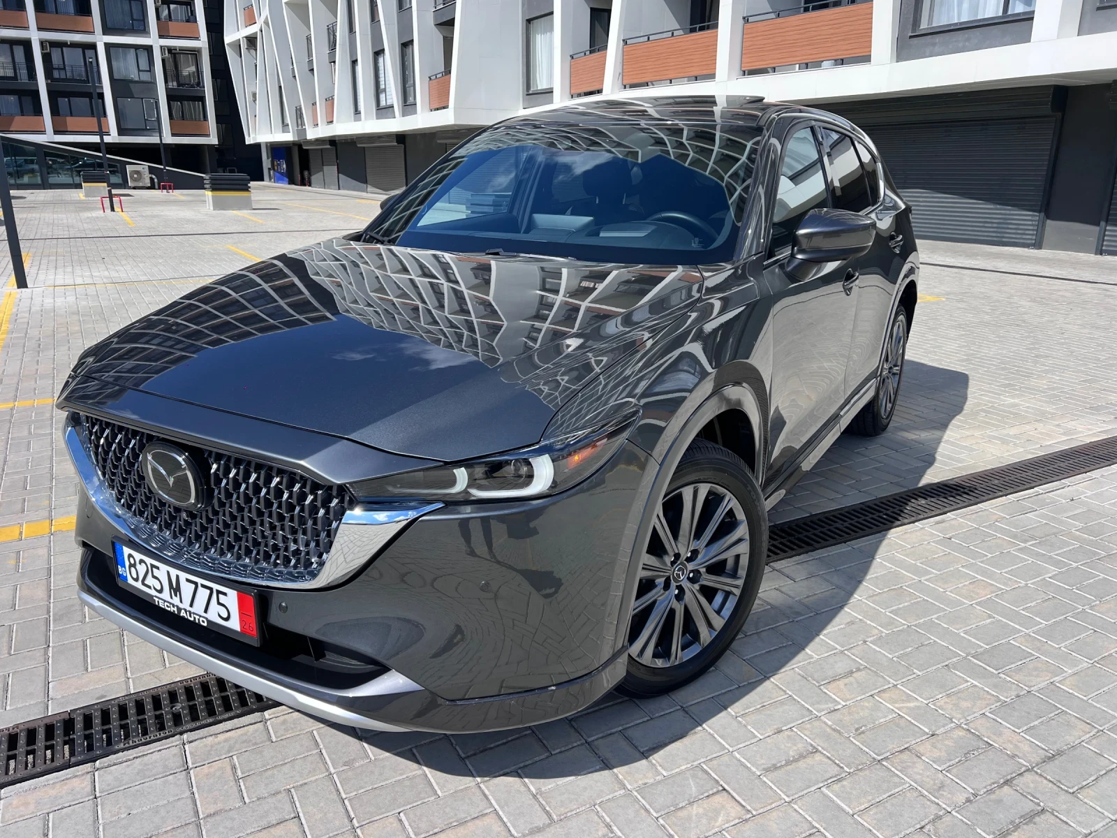 Mazda CX-5 2.5T* SIGNATURE* Обдухване* Дистроник* Хед Ъп, снимка 2 - Автомобили и джипове - 54250639