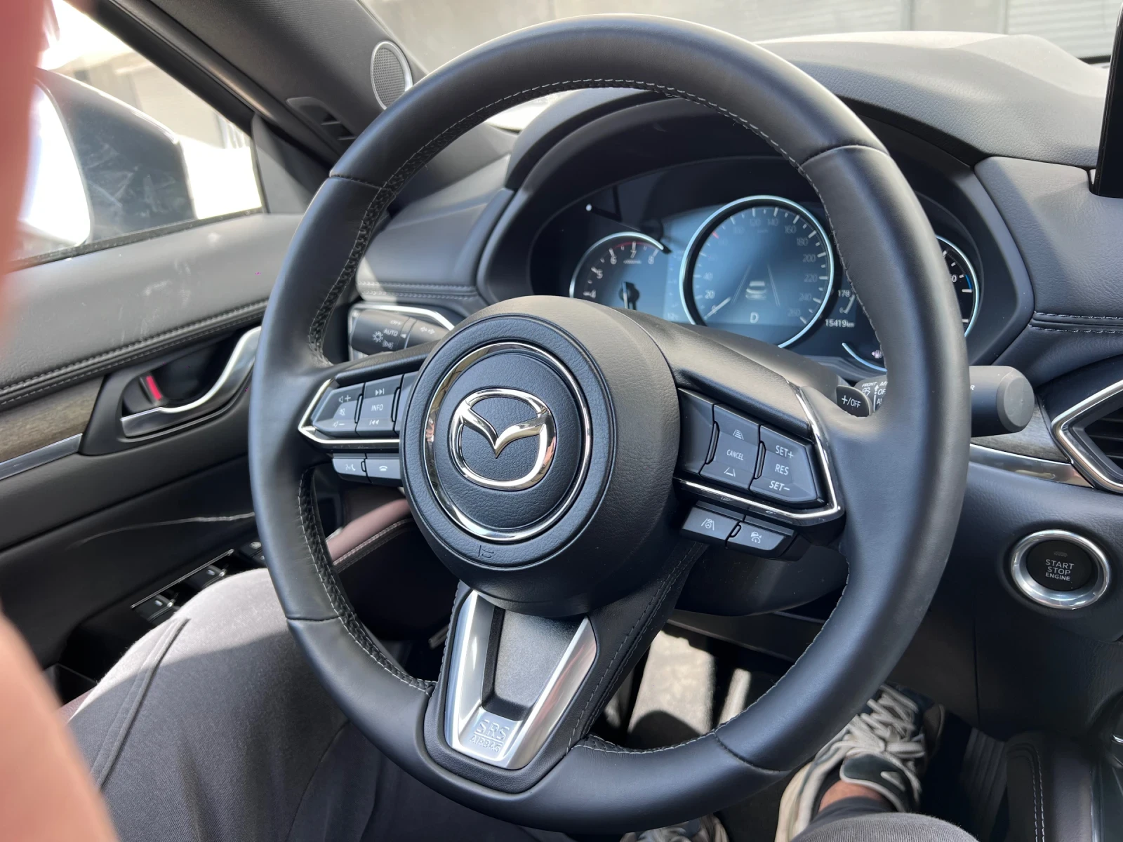 Mazda CX-5 2.5T* SIGNATURE* Обдухване* Дистроник* Хед Ъп, снимка 10 - Автомобили и джипове - 54250639