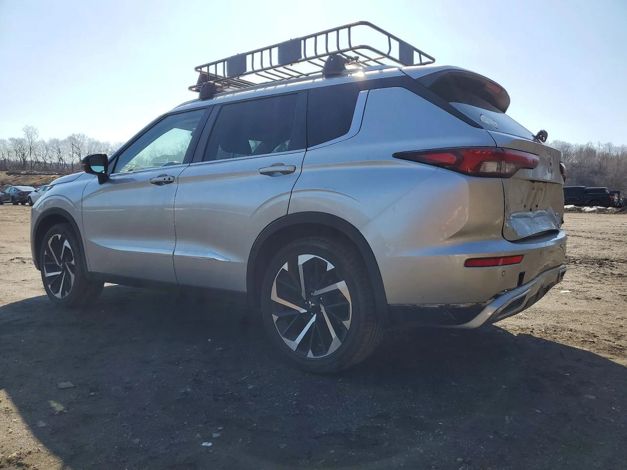Mitsubishi Outlander 2.5l Se, снимка 2 - Автомобили и джипове - 54395808