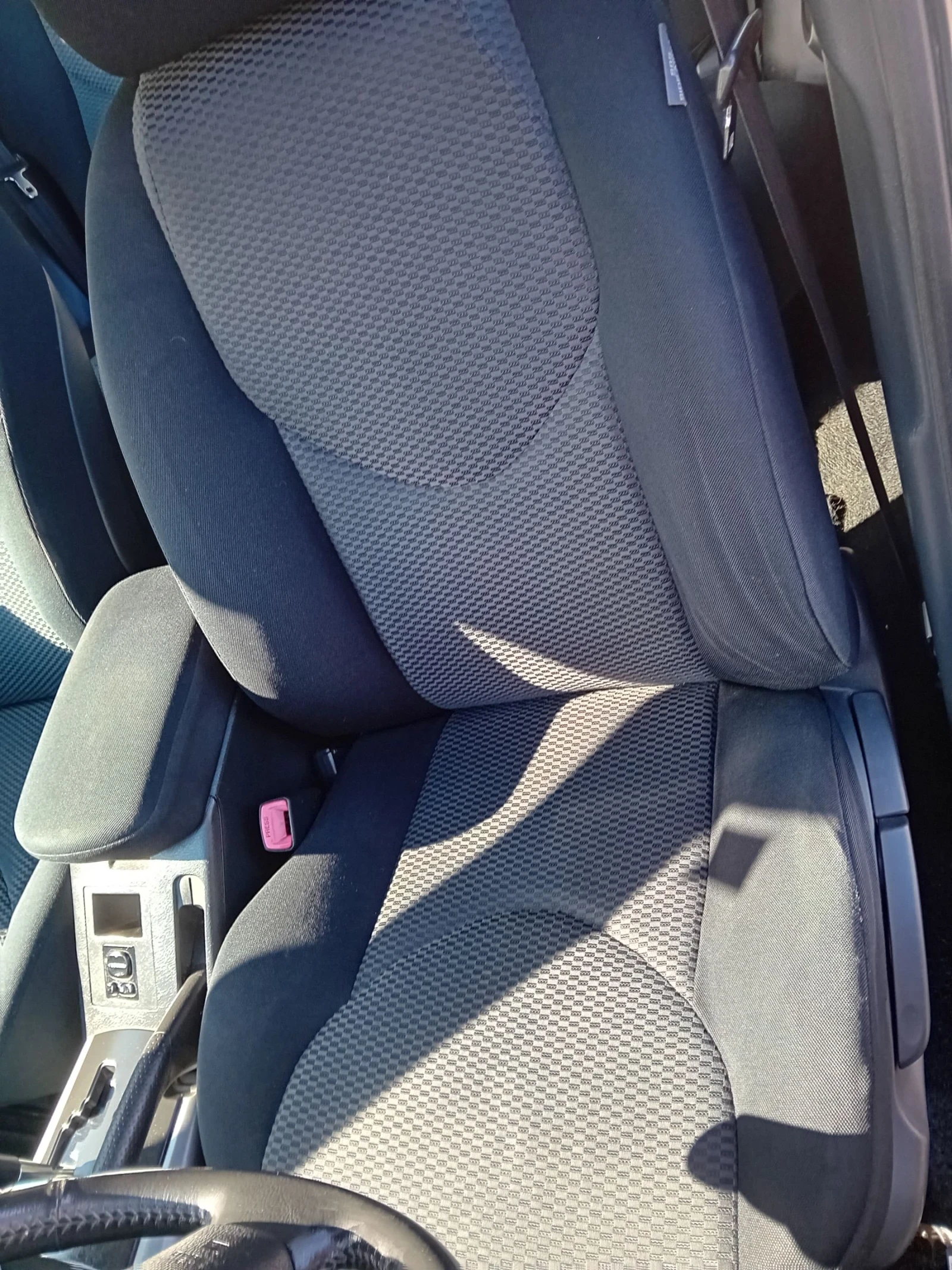 Toyota Rav4 2.0 4&4 ГАЗ!, снимка 12 - Автомобили и джипове - 54399528