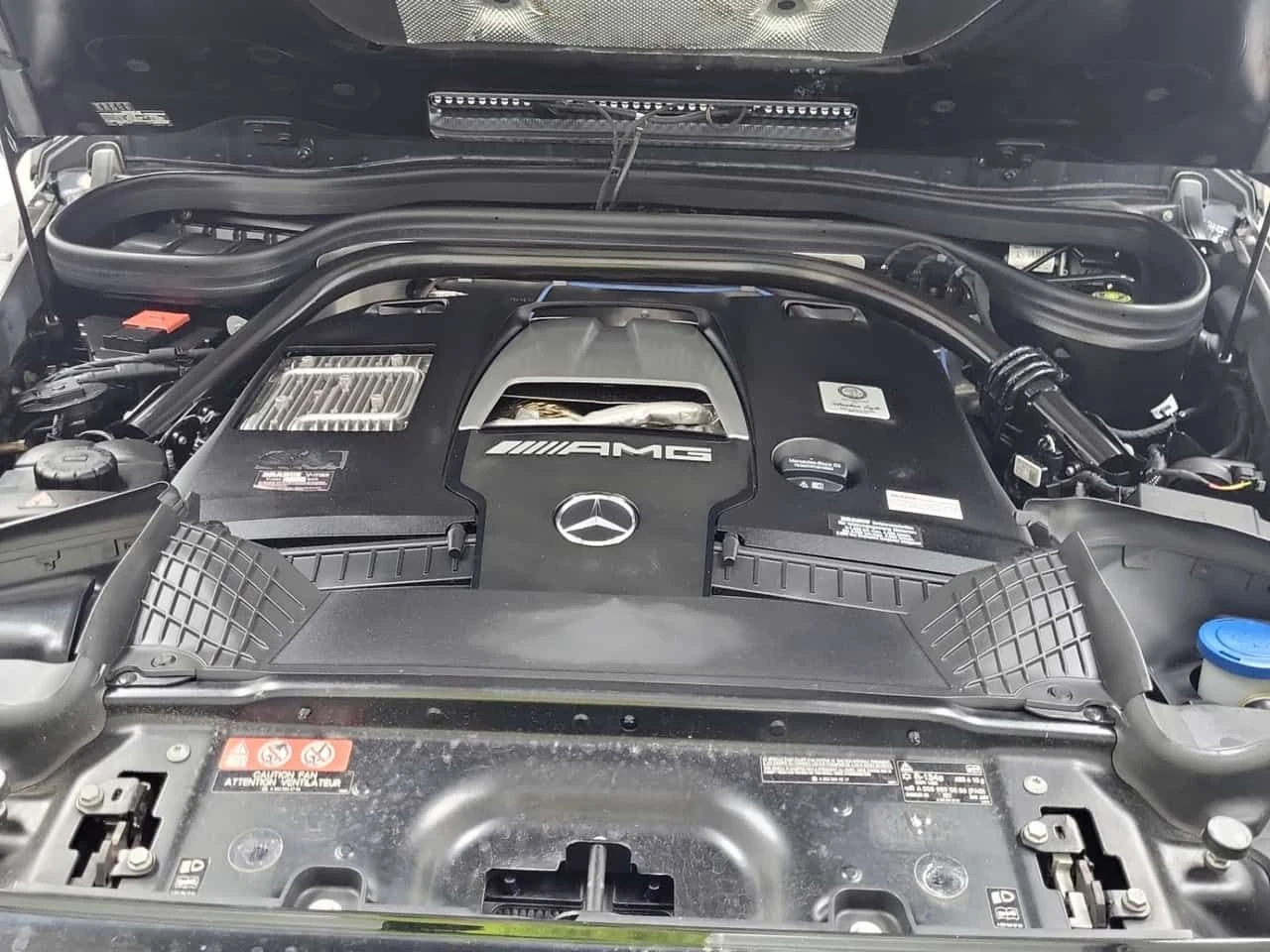 Mercedes-Benz G 63 AMG * CARFAX * BRABUS PACK * БЕЗ ИНЦИДЕНТИ * , снимка 17 - Автомобили и джипове - 55044788