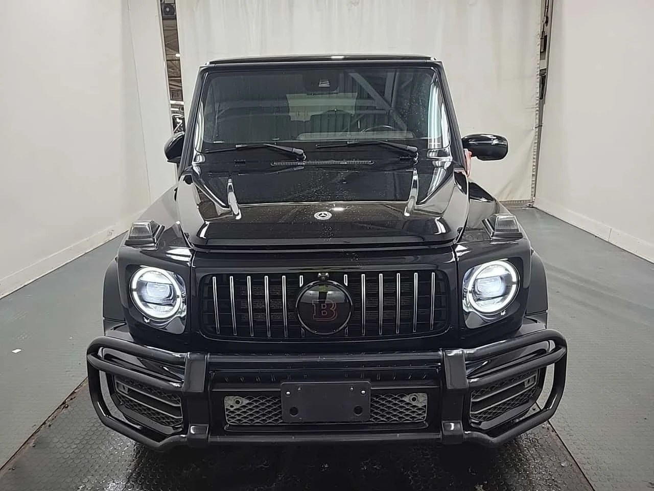 Mercedes-Benz G 63 AMG * CARFAX * BRABUS PACK * БЕЗ ИНЦИДЕНТИ * , снимка 5 - Автомобили и джипове - 55044788