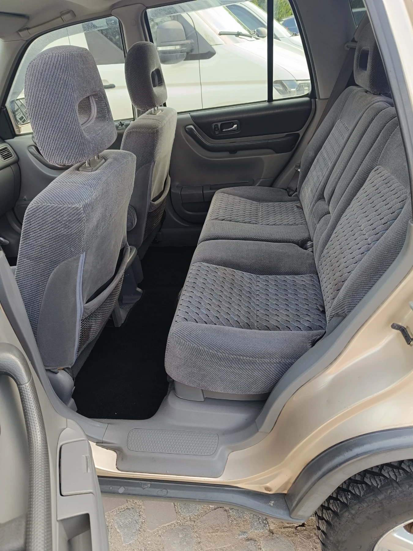 Honda Cr-v 2.0i AGU Auto , снимка 15 - Автомобили и джипове - 55327483