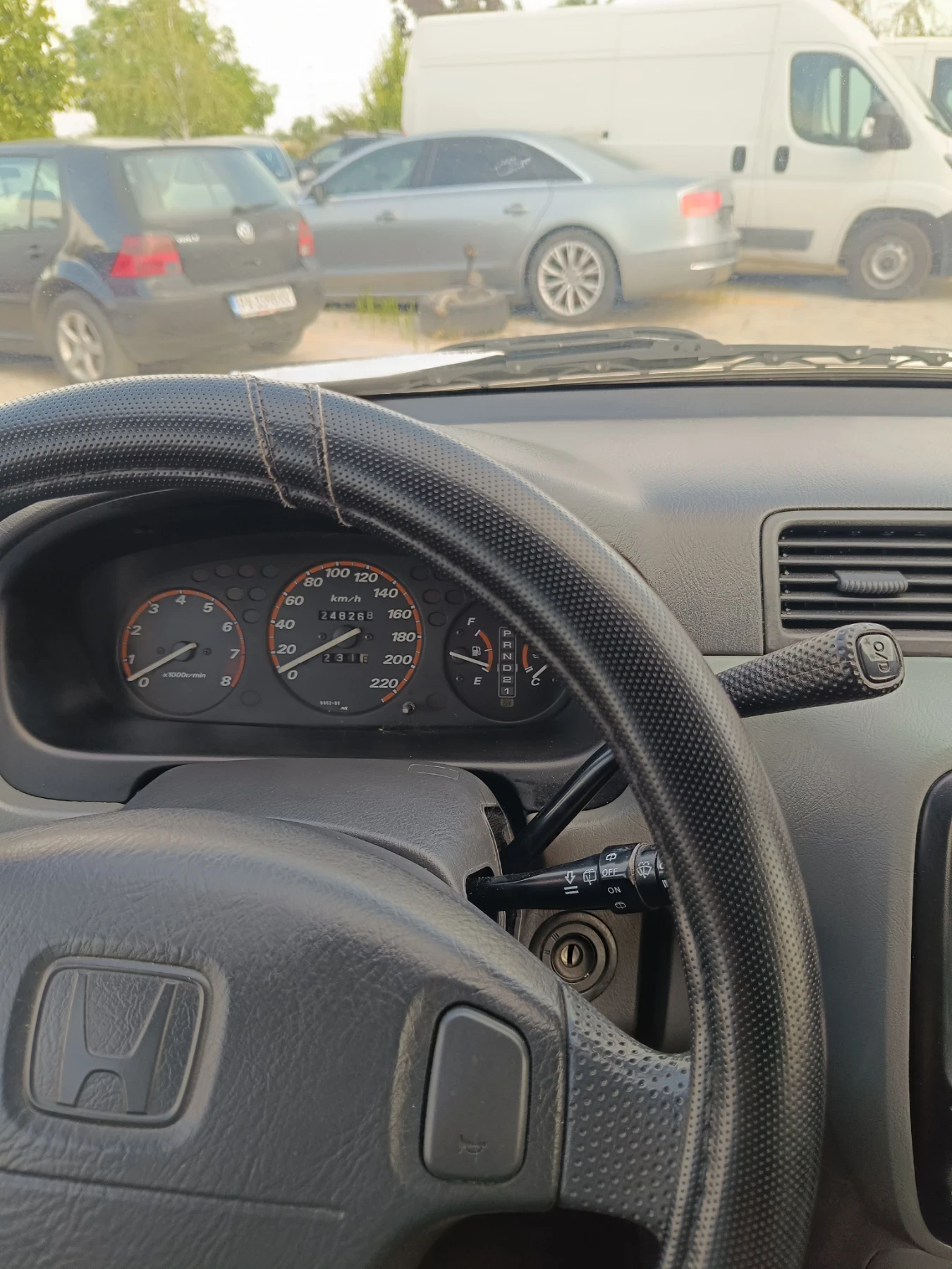 Honda Cr-v 2.0i AGU Auto , снимка 11 - Автомобили и джипове - 55327483