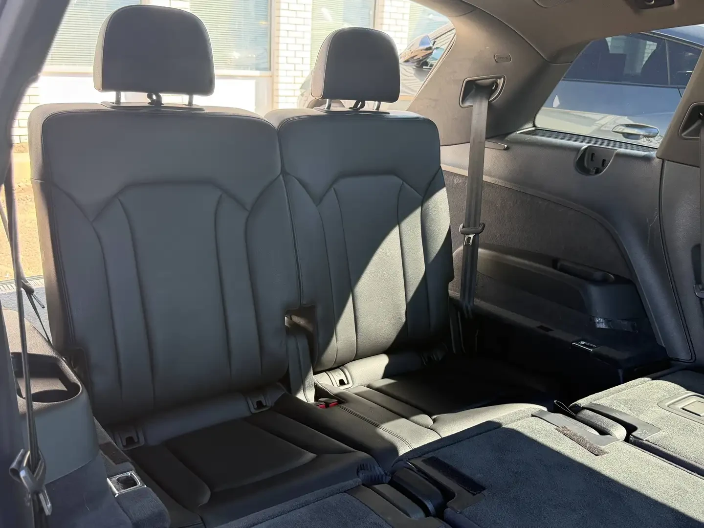 Audi Q7 3.0T* MATRIX* BOSE* ОБДУХВАНЕ* ДИГИТАЛНО* ТАБЛО* , снимка 16 - Автомобили и джипове - 55450443
