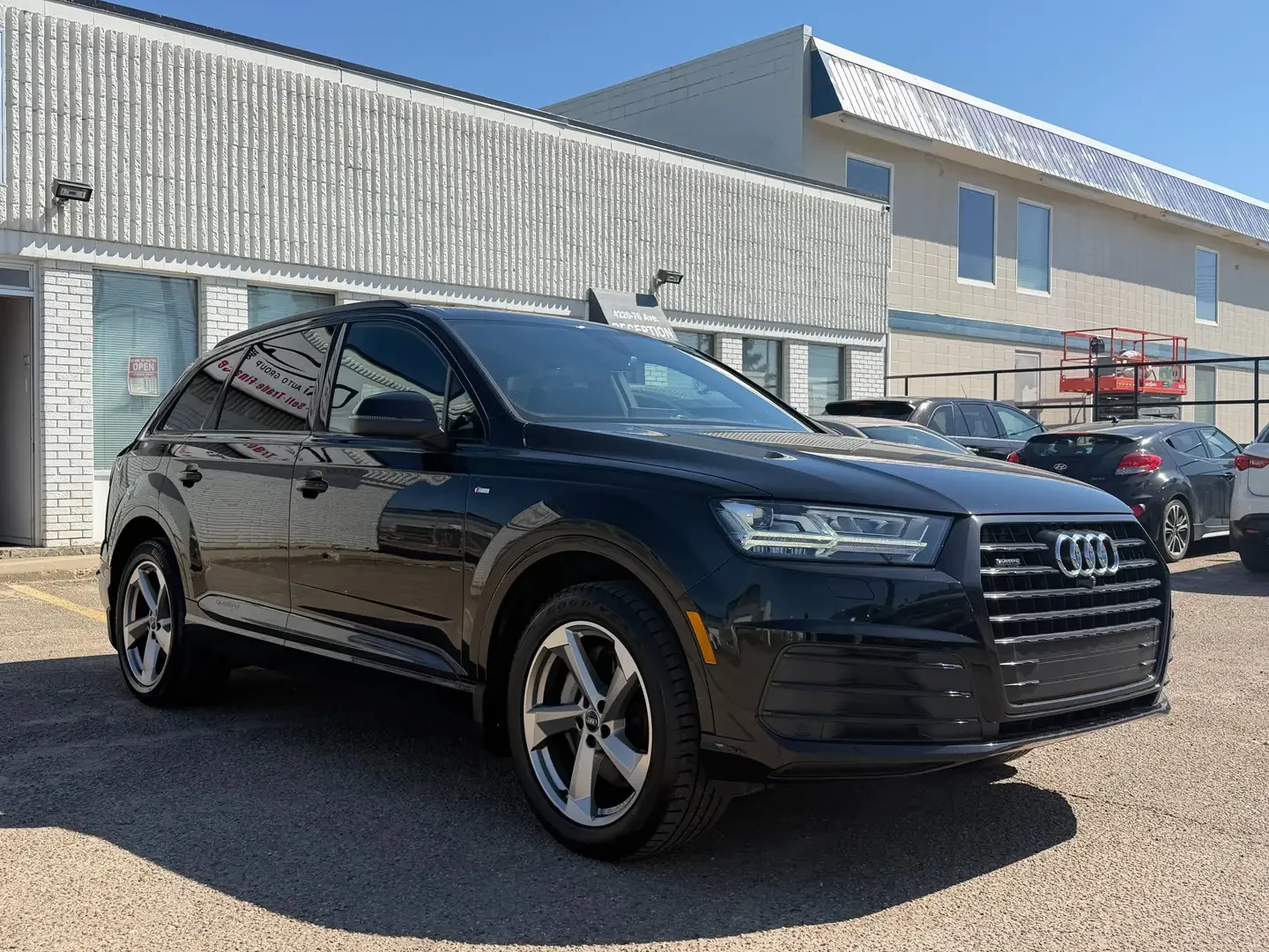 Audi Q7 3.0T* MATRIX* BOSE* ОБДУХВАНЕ* ДИГИТАЛНО* ТАБЛО* , снимка 3 - Автомобили и джипове - 55450443