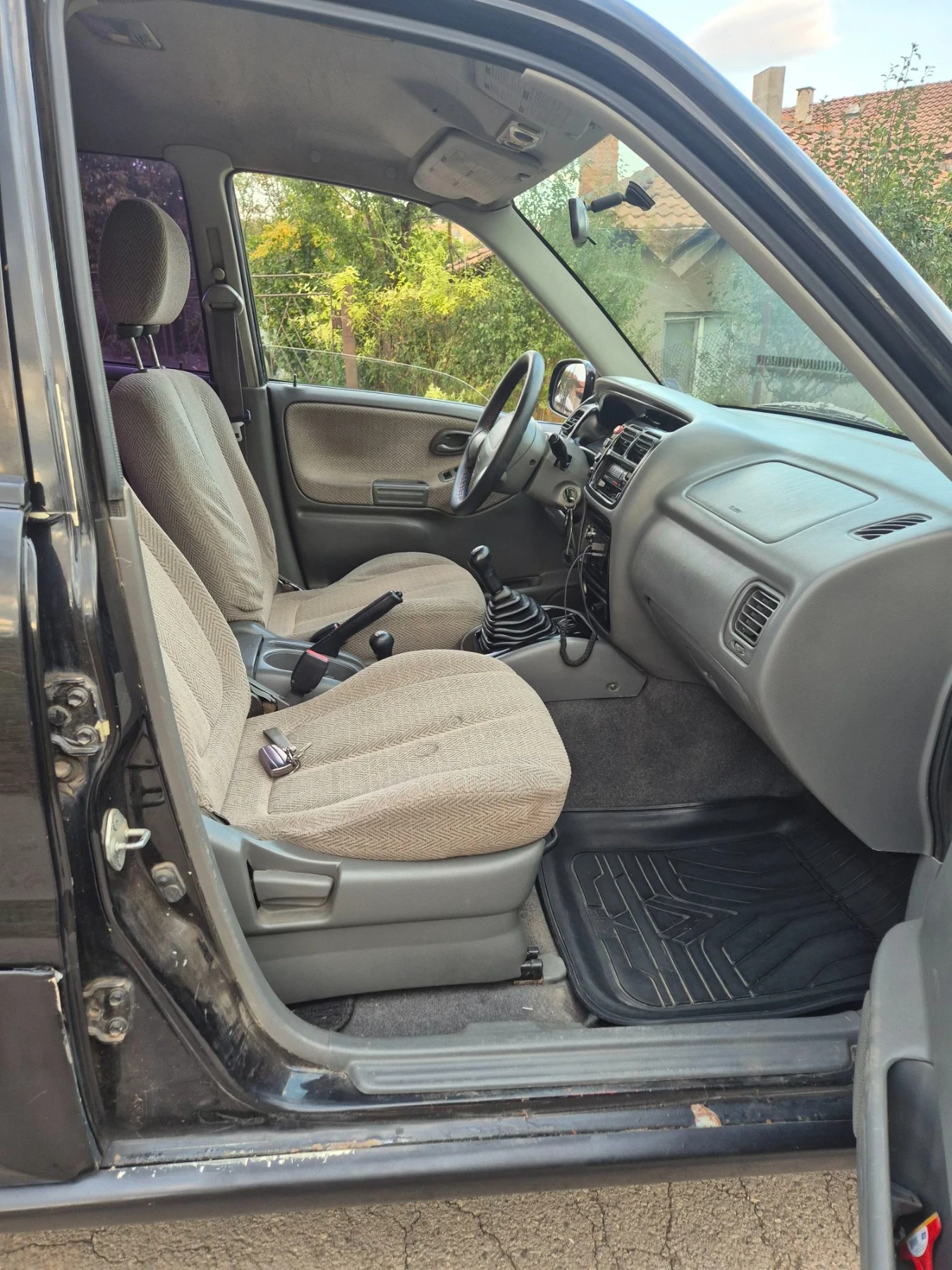 Suzuki Grand vitara, снимка 9 - Автомобили и джипове - 56132394
