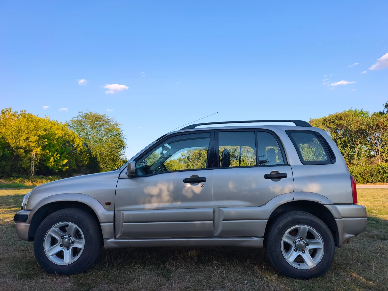 Suzuki Grand vitara, снимка 7 - Автомобили и джипове - 56153146