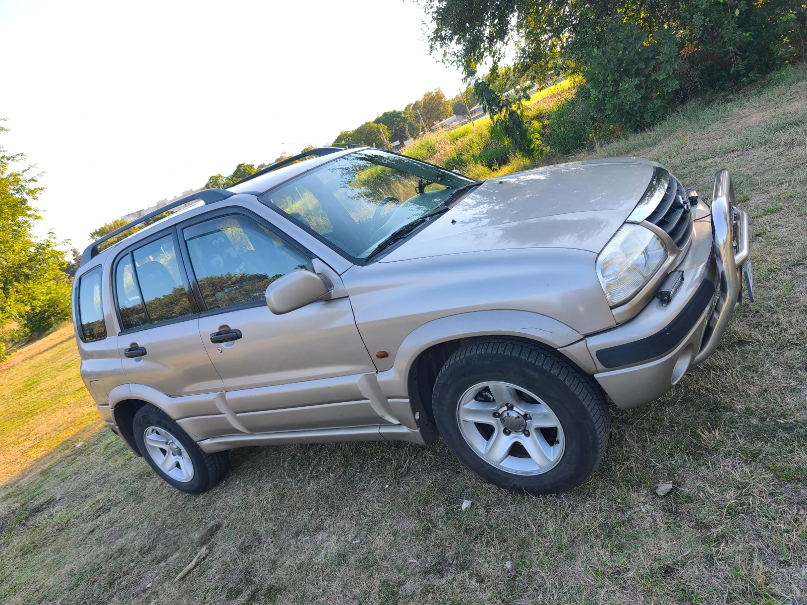 Suzuki Grand vitara, снимка 2 - Автомобили и джипове - 56153146
