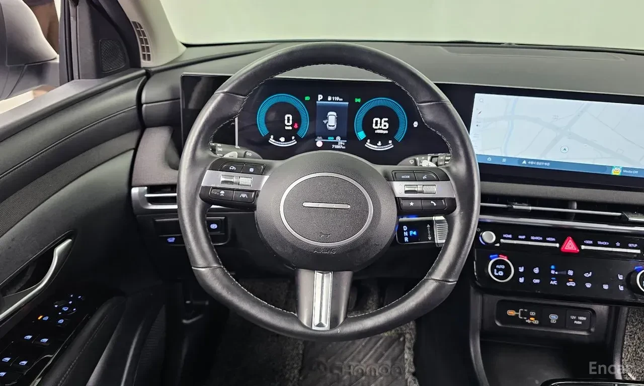 Hyundai Tucson PREMIUM* ОБДУХВАНЕ* ДИСТРОНИК* 360КАМЕРА* LANE* AS, снимка 8 - Автомобили и джипове - 56182299
