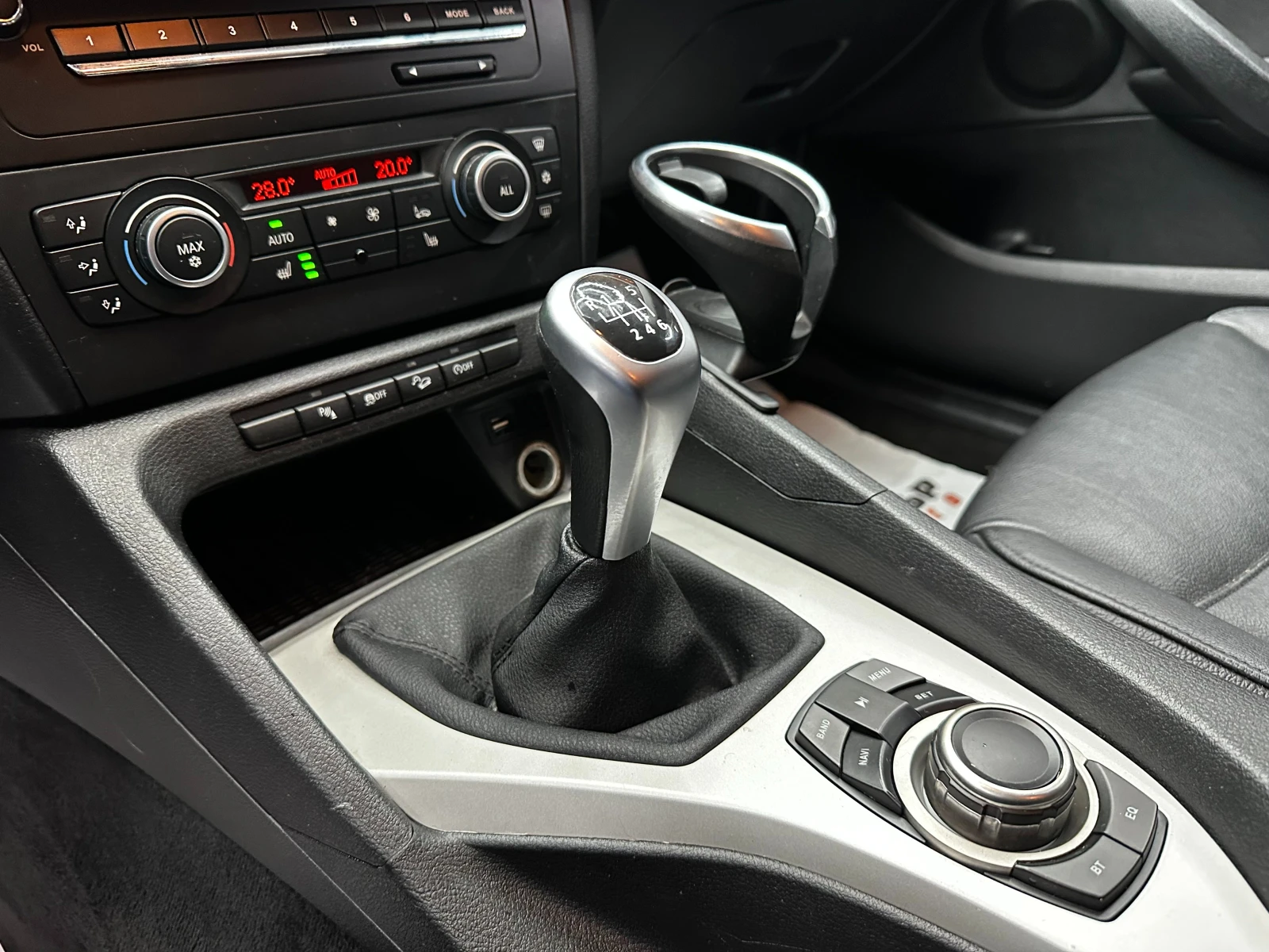 BMW X1 Facelift/XD/Кожа, снимка 12 - Автомобили и джипове - 56530135