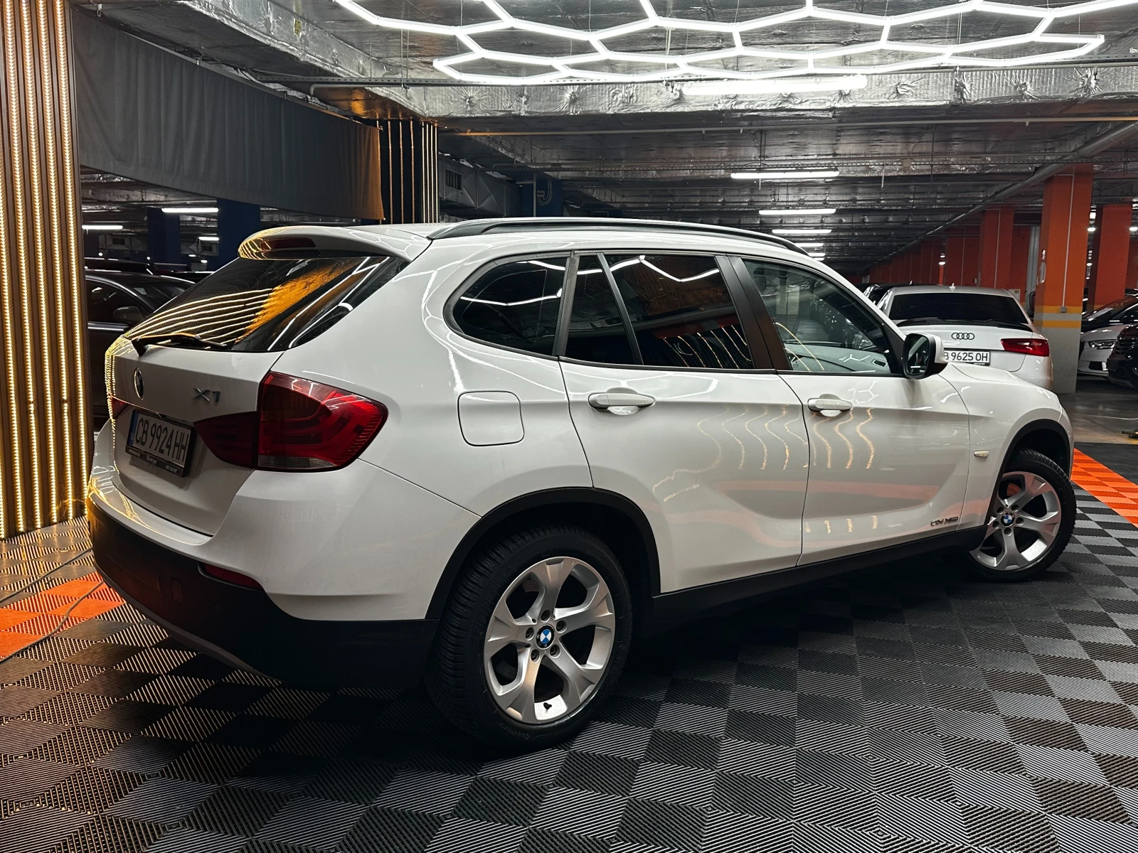 BMW X1 Facelift/XD/Кожа, снимка 5 - Автомобили и джипове - 56530135