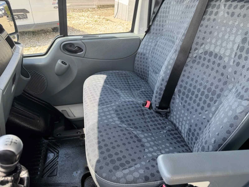 Ford Transit 9местен KLIMA6скорости, снимка 9 - Бусове и автобуси - 50127026