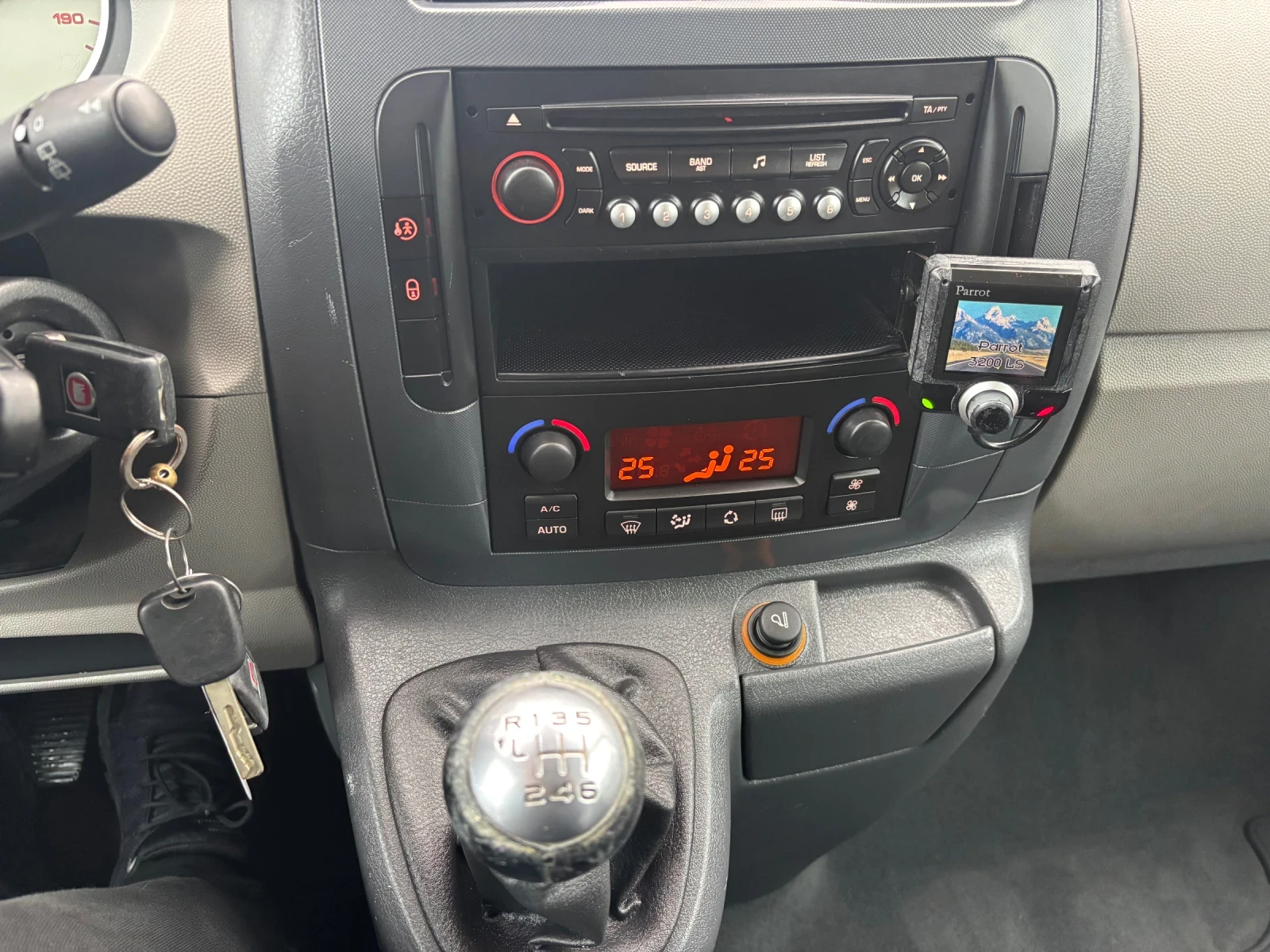 Fiat Scudo 2.0HDI - изображение 10