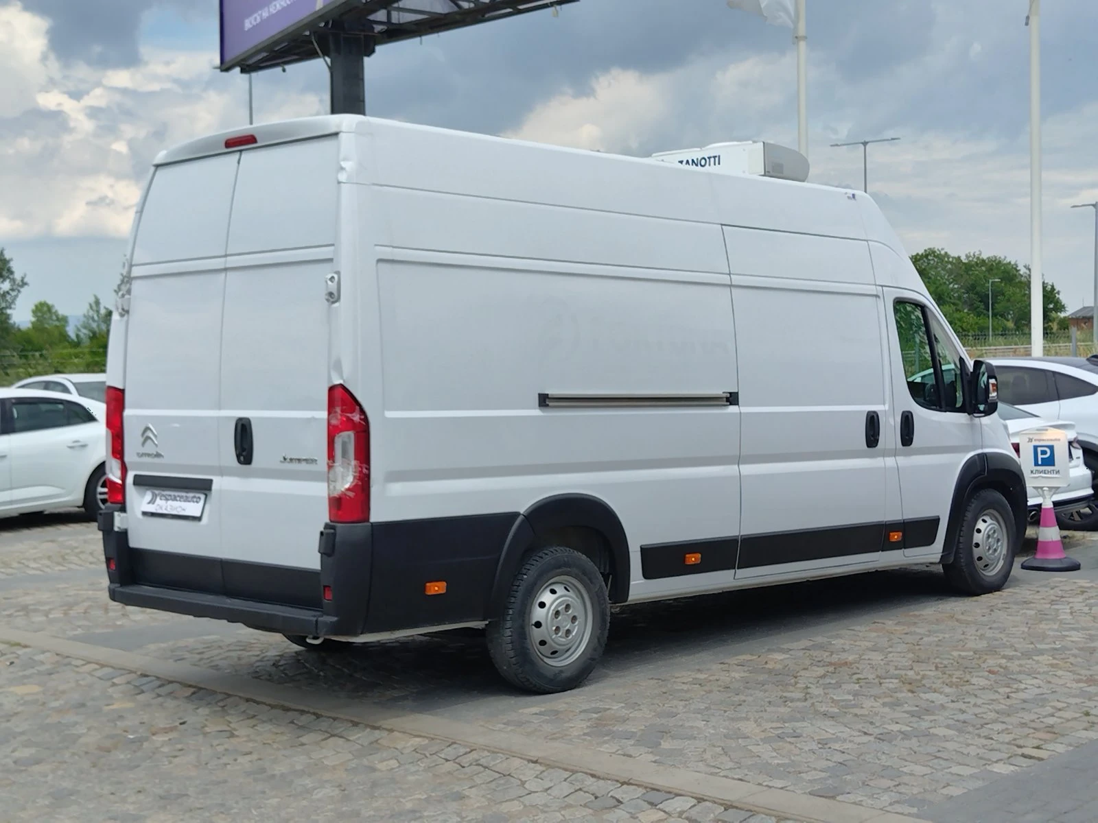 Citroen Jumper 2.2/140к.с./BlueHDI/L3H2/ХЛАДИЛЕН, снимка 4 - Бусове и автобуси - 55013348