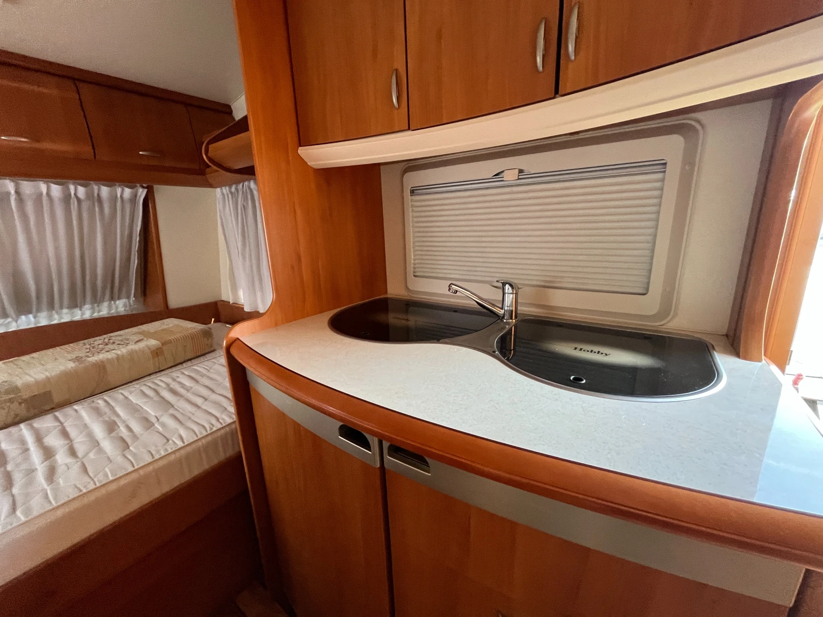 Каравана Hobby Excellent 30 + A/C - изображение 9