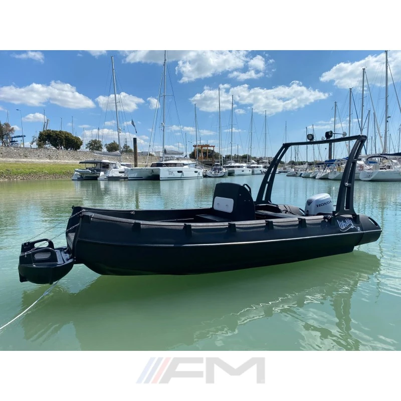 Лодка Собствено производство WHALY 500R LF - светло сива