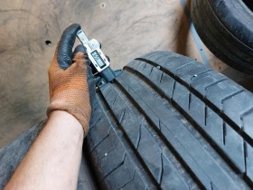 Гуми Летни 235/50R18, снимка 3