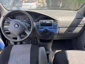 Kia Carens 2.0 111к.с, снимка 3