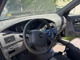 Kia Carens 2.0 111к.с, снимка 2