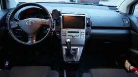 Toyota Corolla verso 2.2 D4D Facelift, снимка 9
