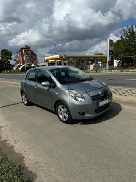 Toyota Yaris 1.3VVT-i, снимка 1