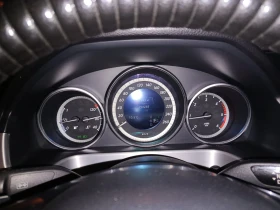 Mercedes-Benz E 200 - 5000 € / 9779.15 лв. - 95751873 3