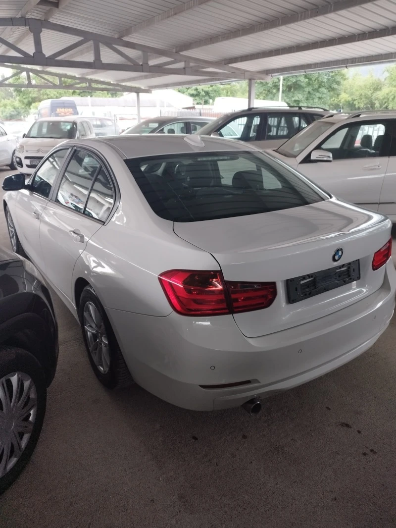 BMW 320 2.0TDI , снимка 5 - Автомобили и джипове - 47403535