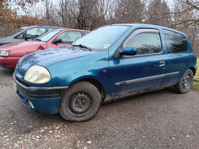 Renault Clio 2бр , снимка 1 - Автомобили и джипове - 48298726