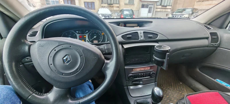 Renault Laguna 1.9TDI, снимка 7 - Автомобили и джипове - 48464214