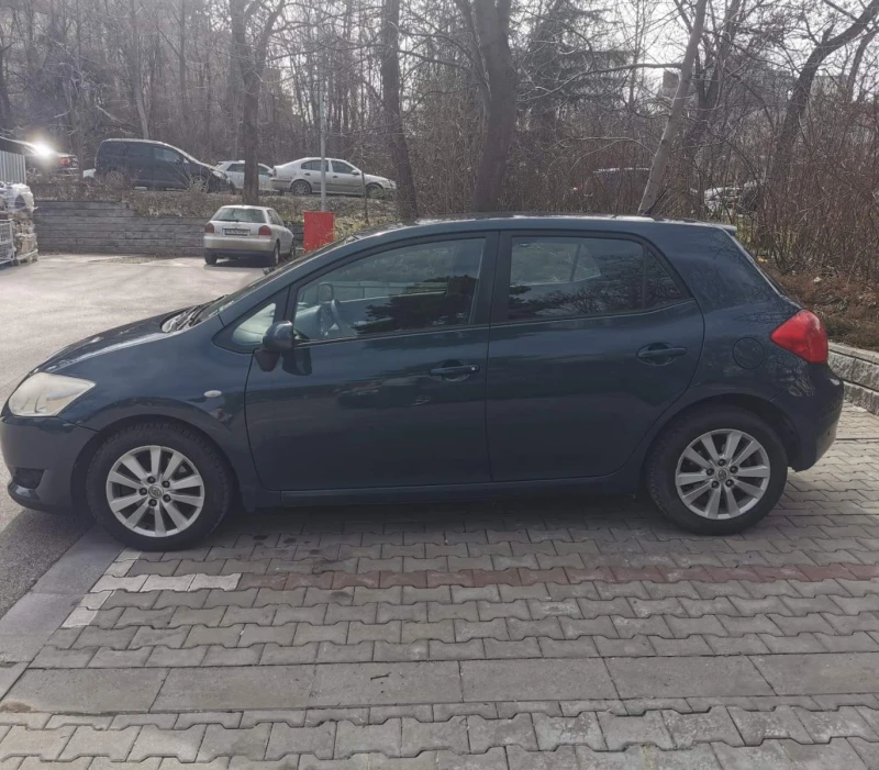 Toyota Auris D-4D, снимка 5 - Автомобили и джипове - 49482687