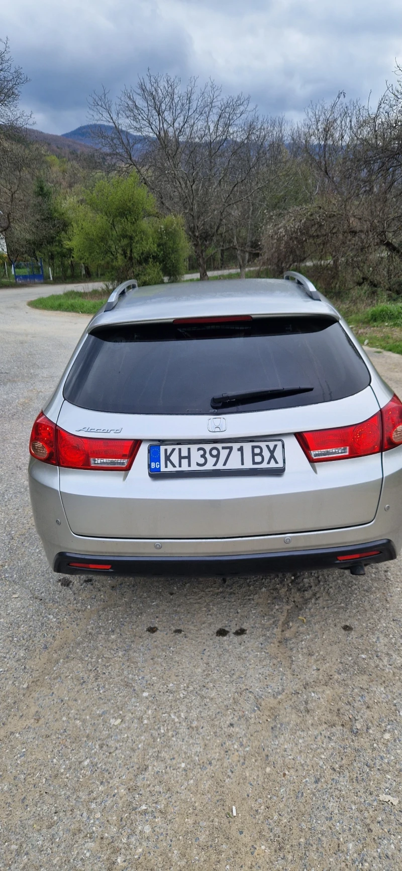 Honda Accord 2.2 i-Dtec, снимка 2 - Автомобили и джипове - 49849492
