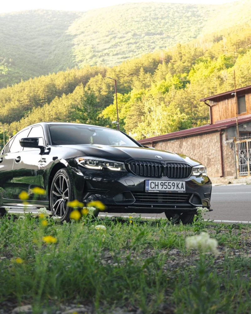 BMW 330 3.0i X-drive /258к.с/98хил.км/DIGITAL/LED, снимка 11 - Автомобили и джипове - 50722687